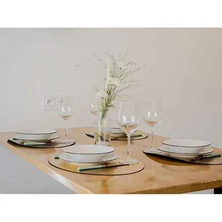 #l'estere Wifi-netflix-clim *