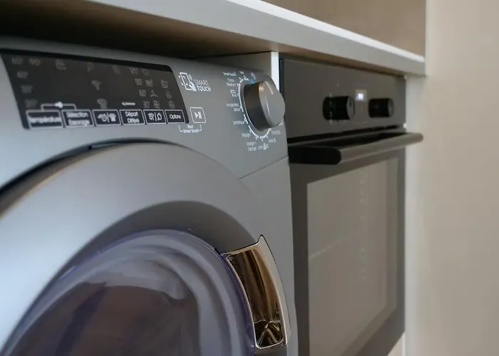 #l'estere Wifi-netflix-clim *